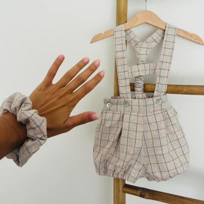 Tiroles bloomer shorts