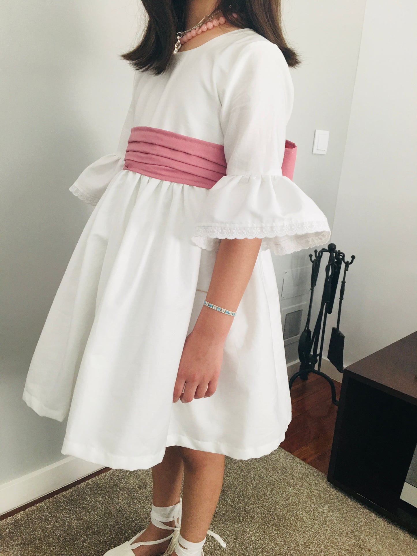 Vestido Adelina con bordado inglés