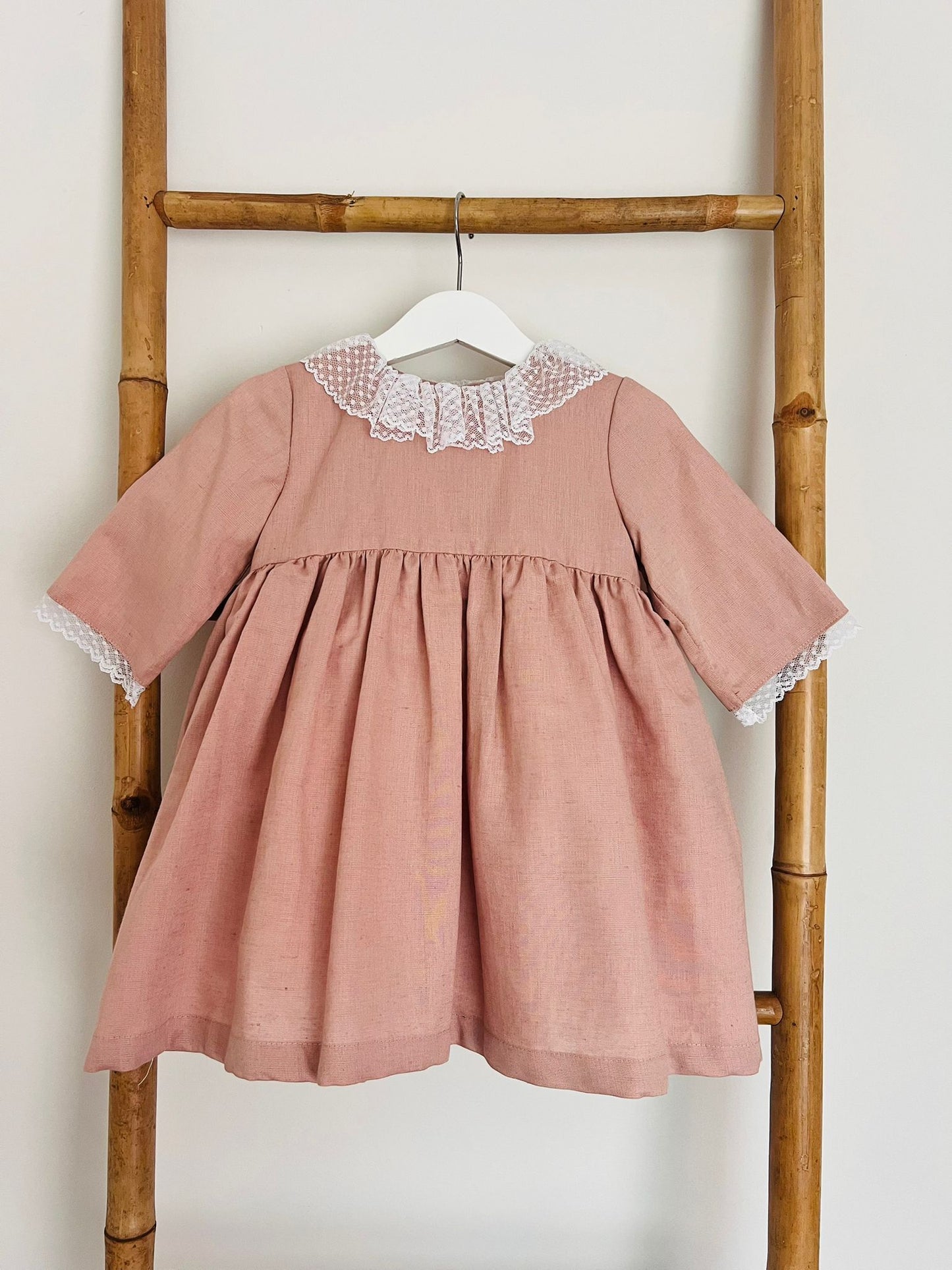 Vestido Rosa Velho