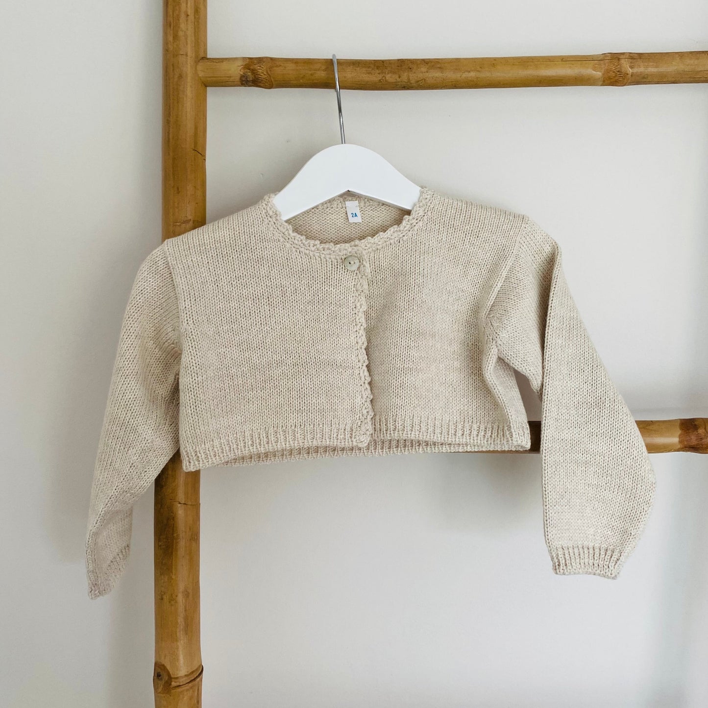 bolero bege / casaco de malha