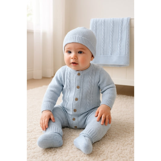 Primeira roupa recem nascido bordada