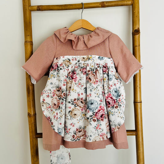 vestido espanhol com avental