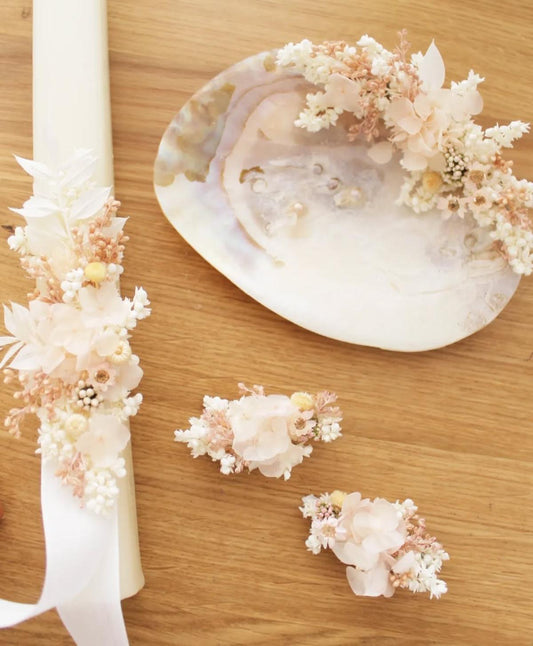 Conjunto de batismo com flores