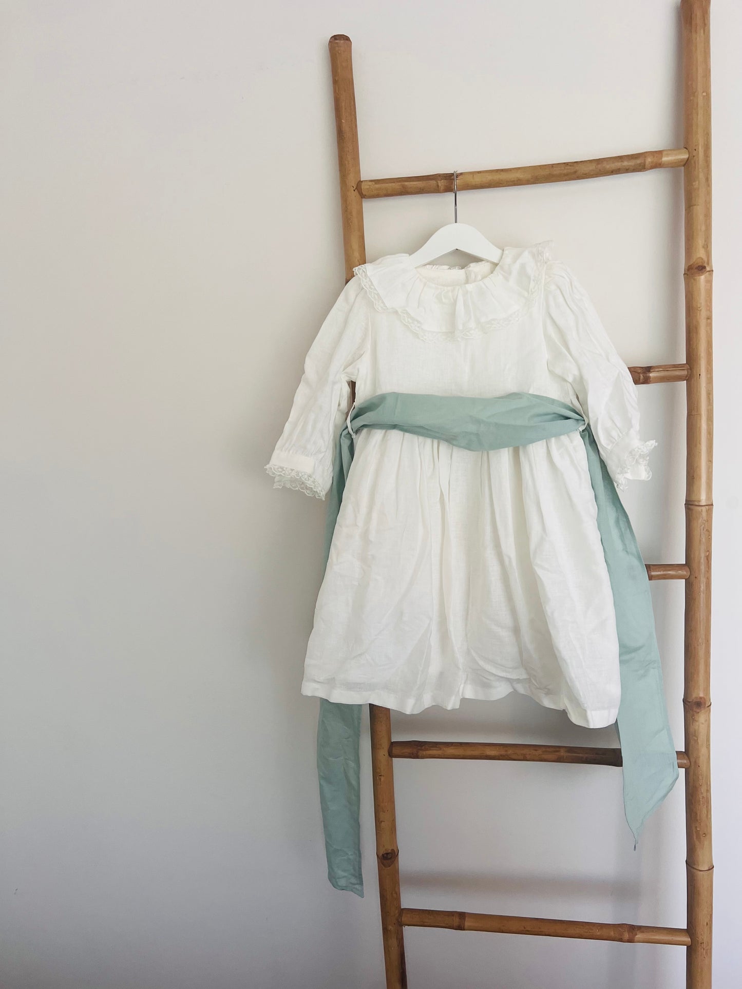 Dominique Dress (6 years old)