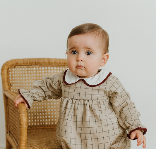 Fofo Amélia com renda