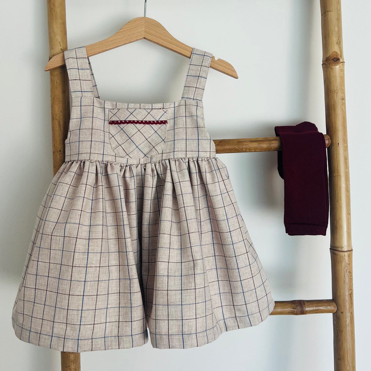 Saia vestido tartan bege (sem túnica)