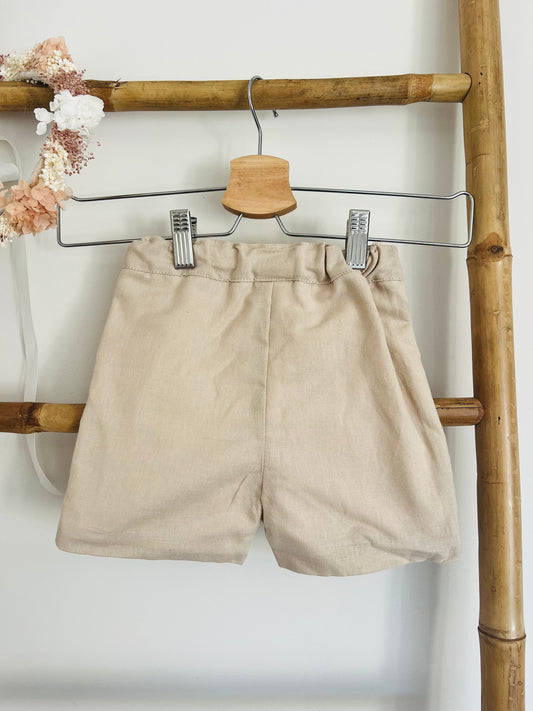 Pantalón corto beige sencillo - Niño