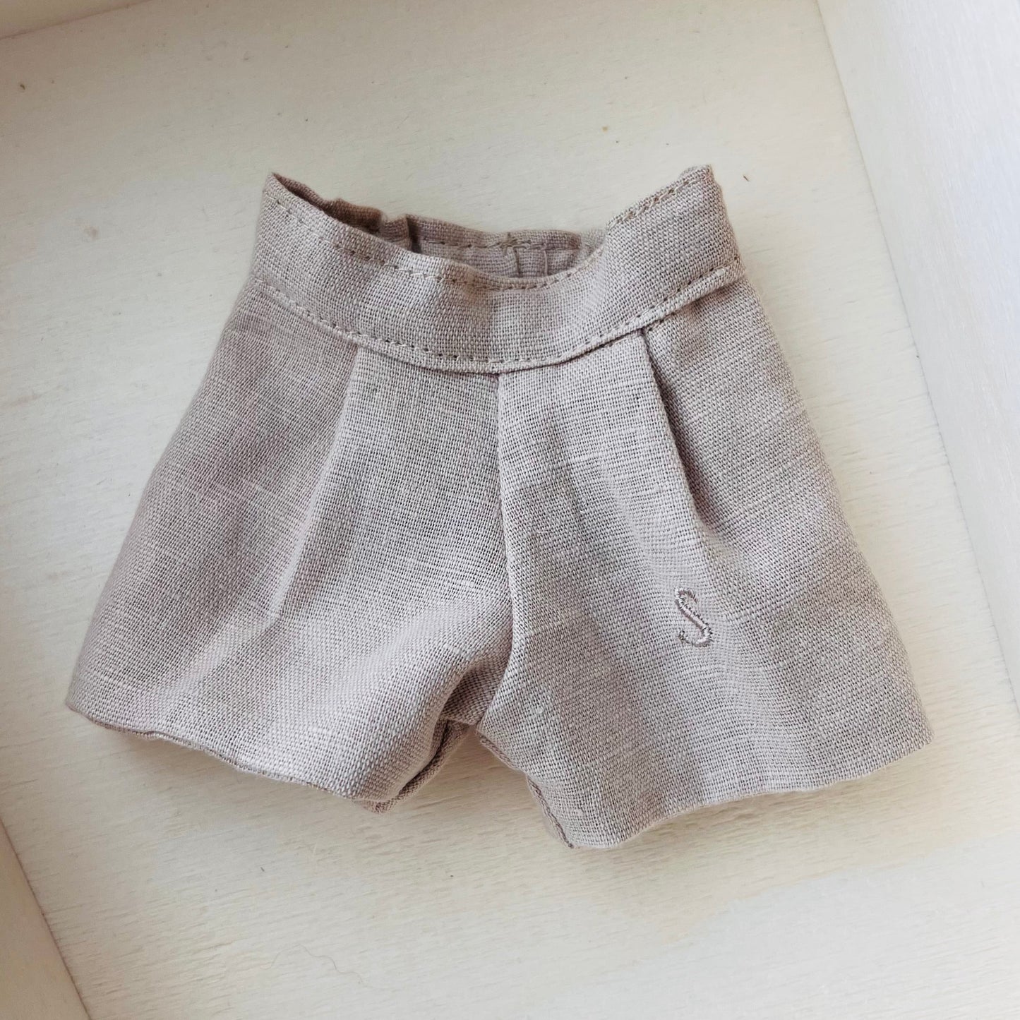 Souvenir (Shorts)