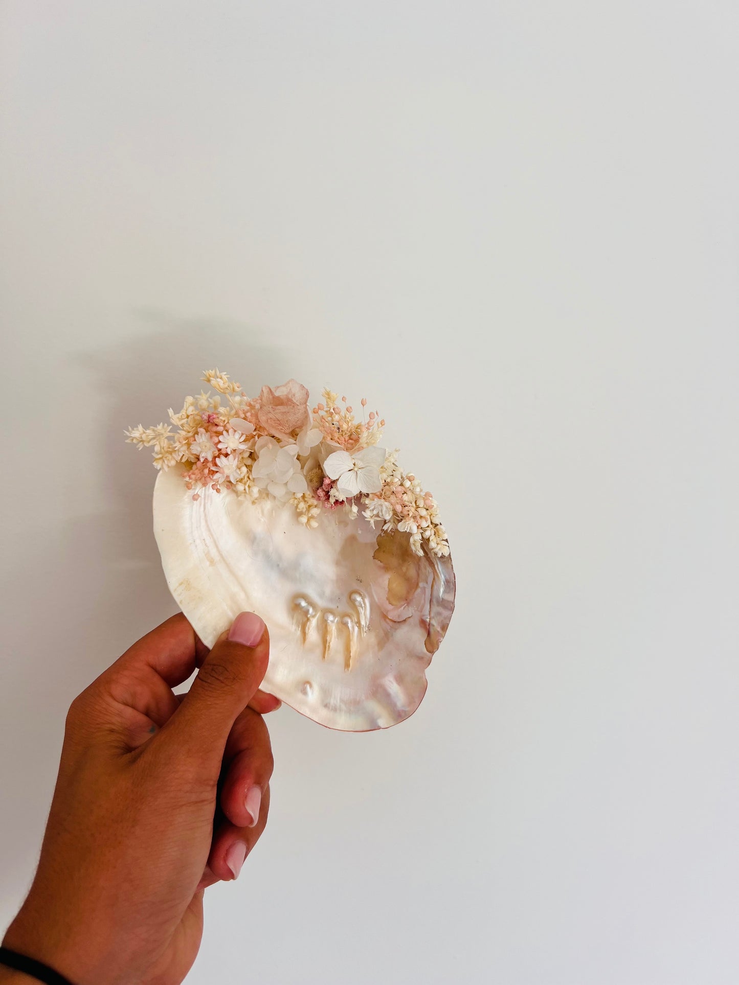 Conjunto de batismo com flores