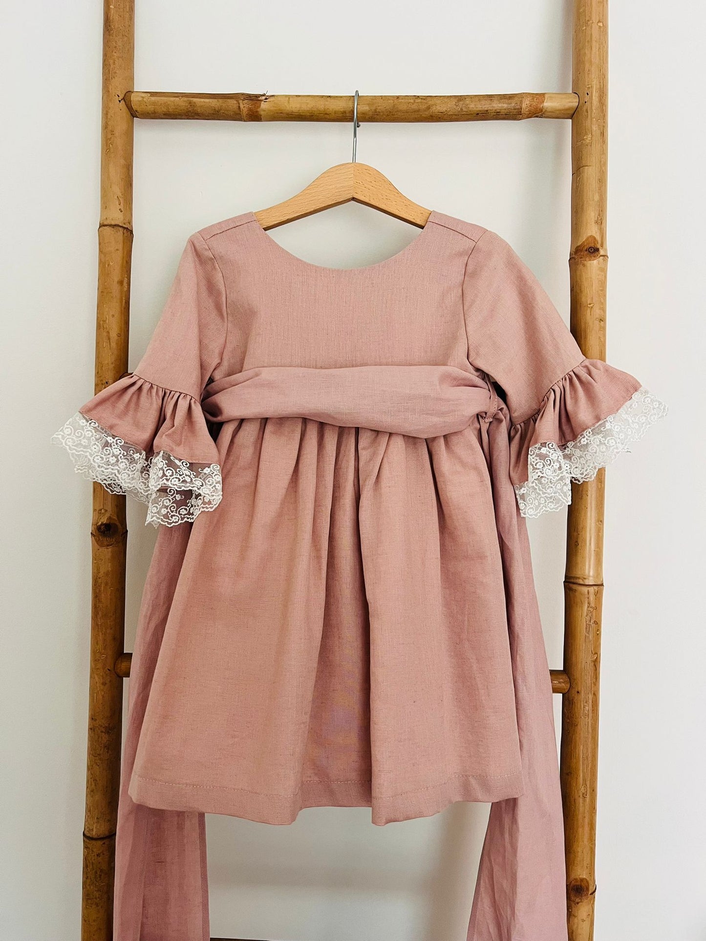 Vestido Charlotte em Linho