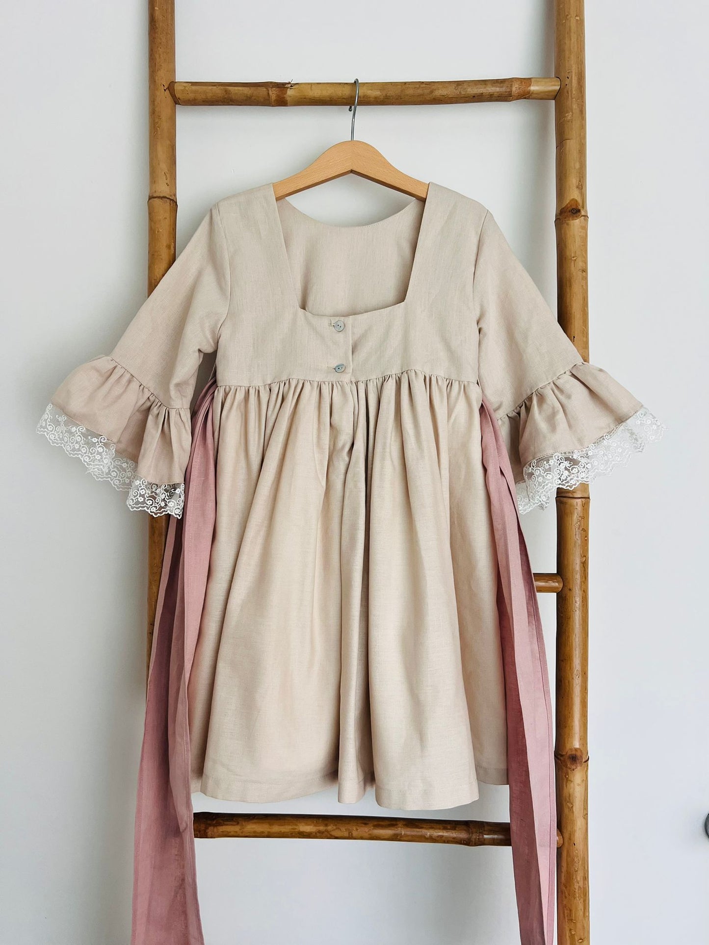 Vestido Charlotte em Linho