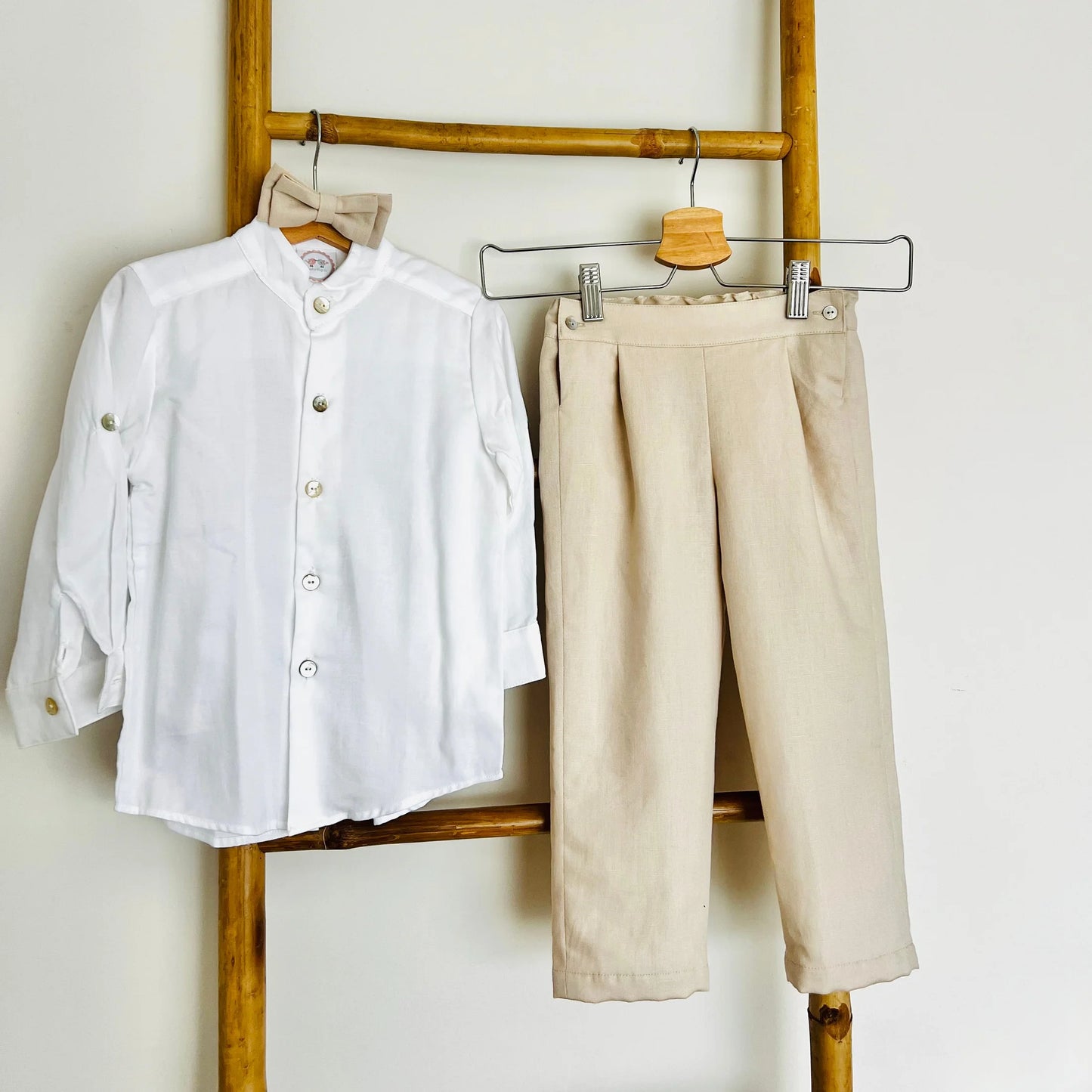 Conjunto de Menino (Blazer, Colete, Camisa, Calças e Sapatos)