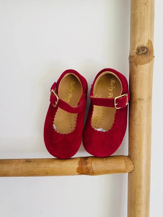 sapatos veludo vermelhos natal cerimonia bebe menina