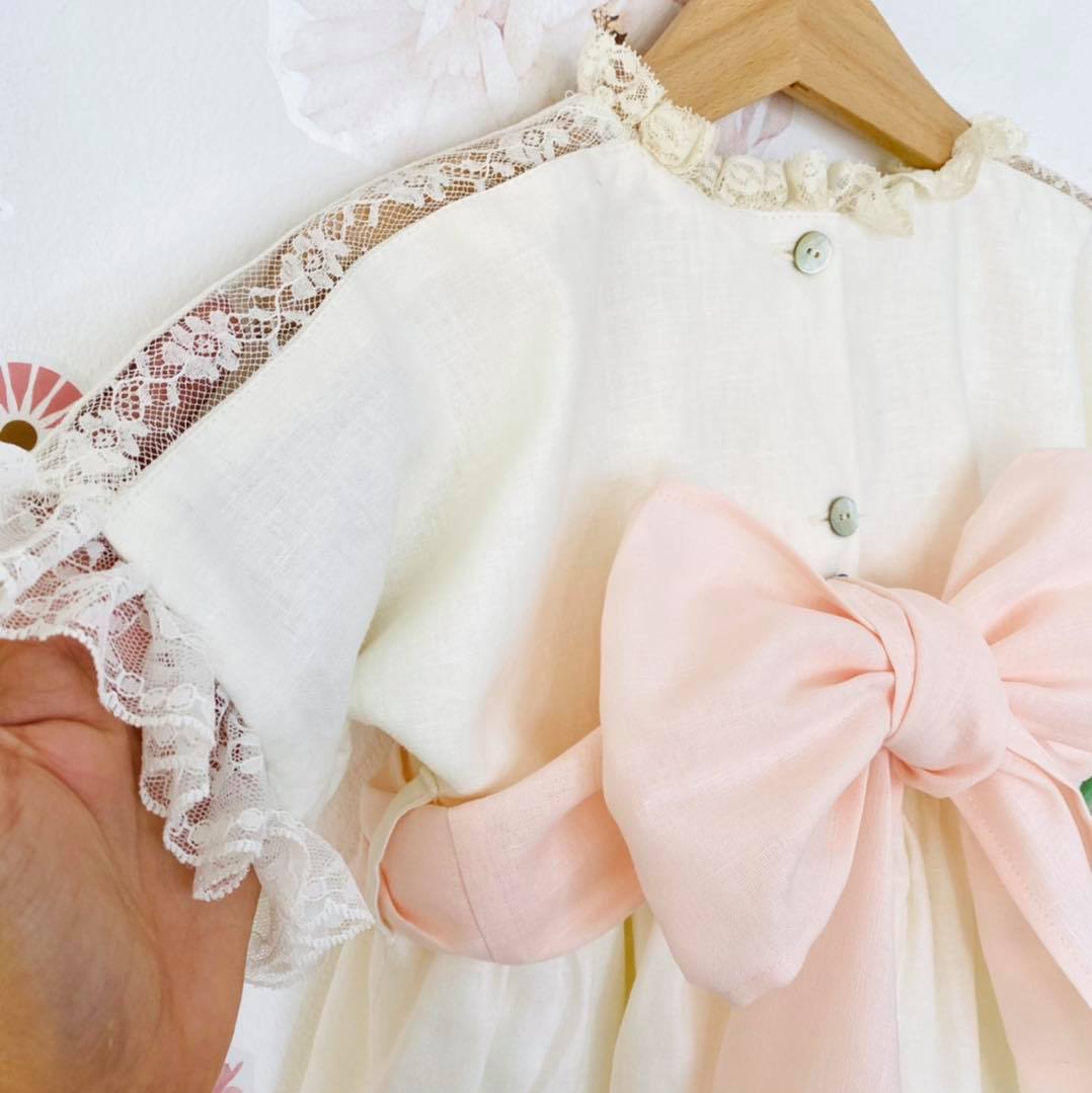 vestido batizado em linho 