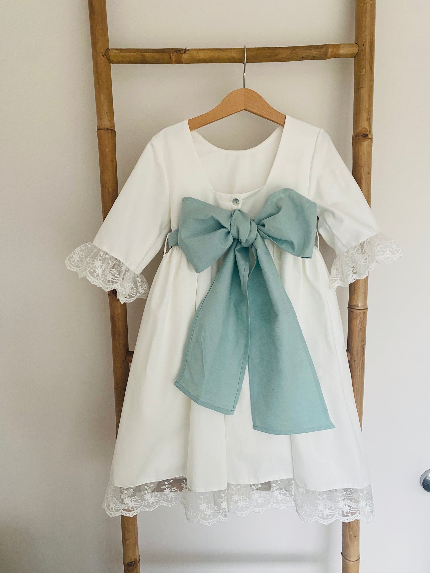 vestido primeira comunhao simples 1